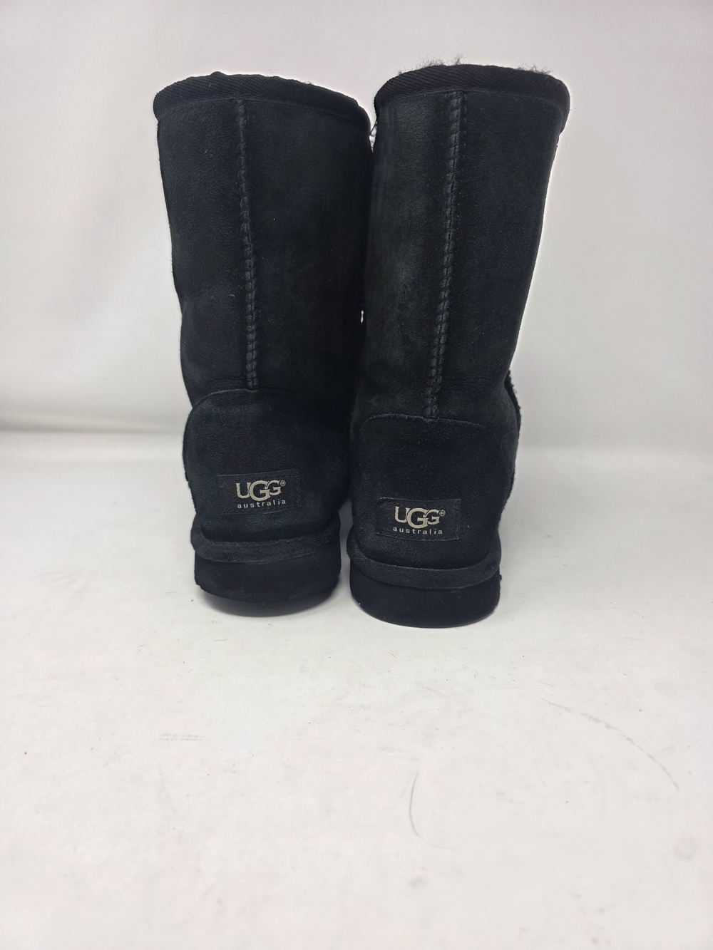 UGG Australia Classic Short II Black Suede Sheepskin Winter Boots 5825 Size 9